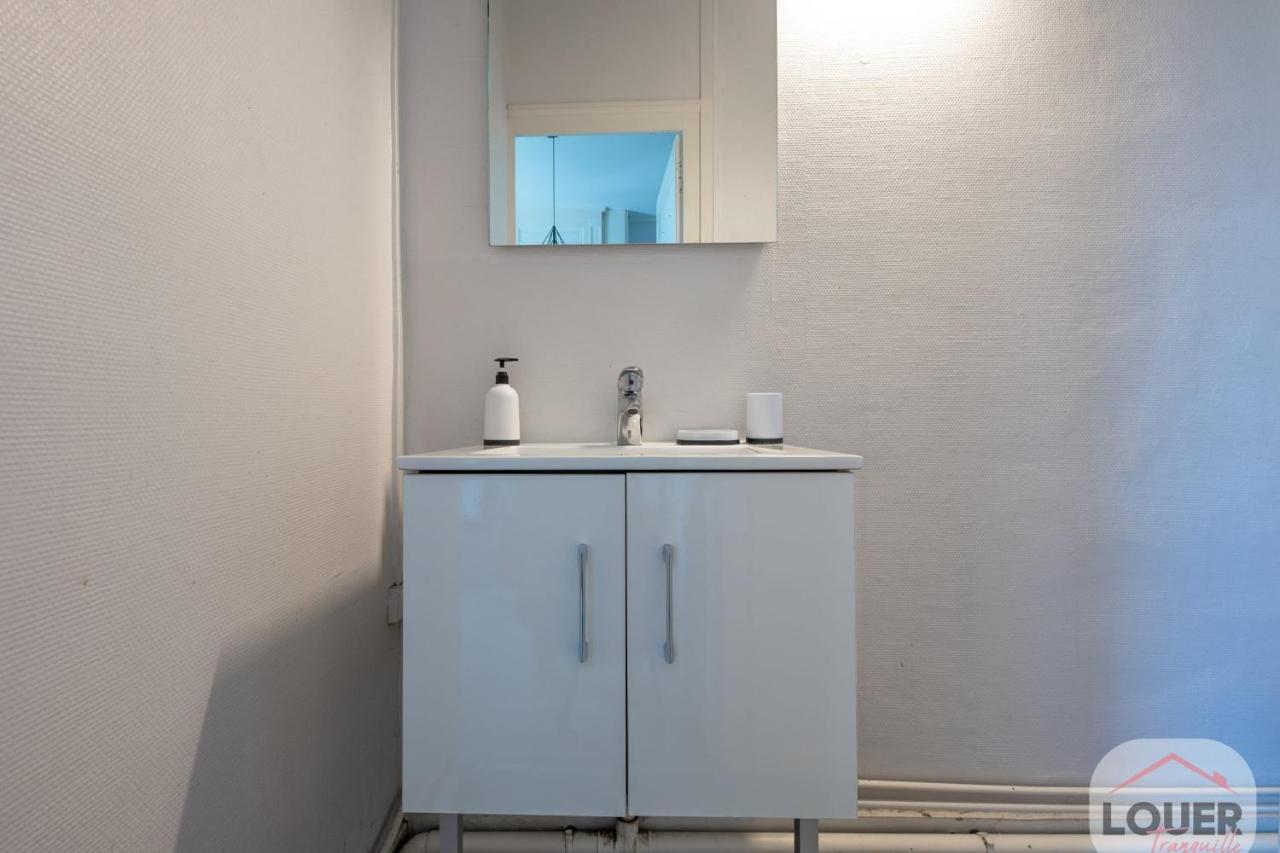 Le Vaillant Spacieux Lumineux Gare De טור מראה חיצוני תמונה